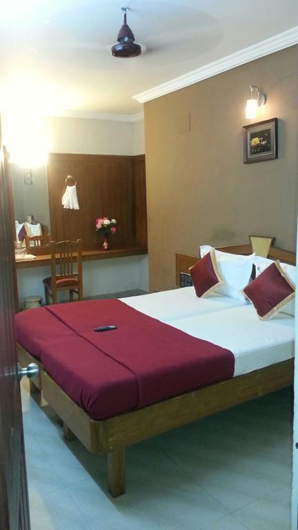 Central Residency Hotel Chennai Exterior foto