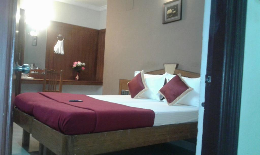 Central Residency Hotel Chennai Exterior foto