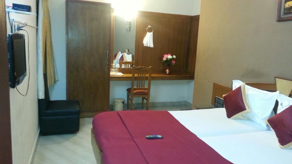 Central Residency Hotel Chennai Exterior foto